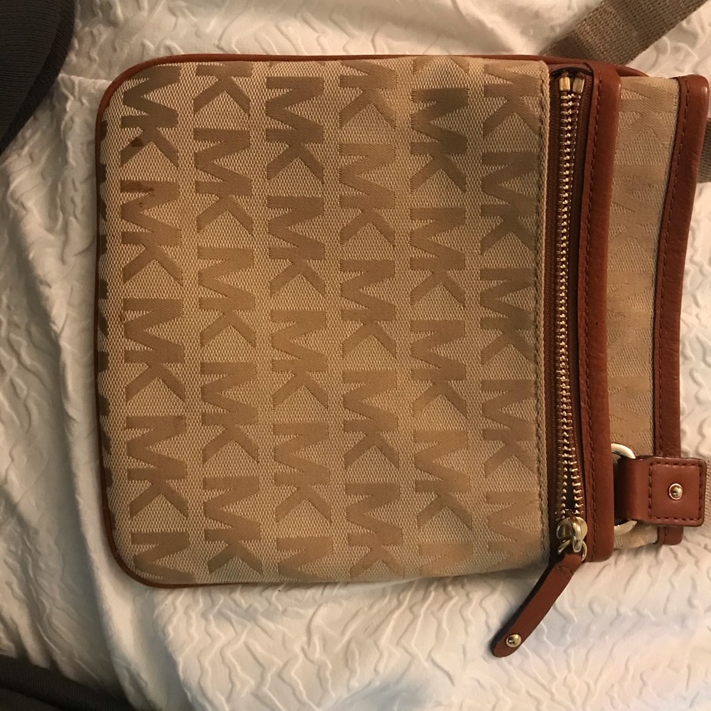Michael kors tan&brown mini shoulder bag